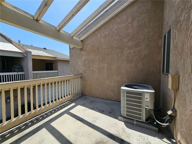 Building Photo - 13057 Kiwi Ln
