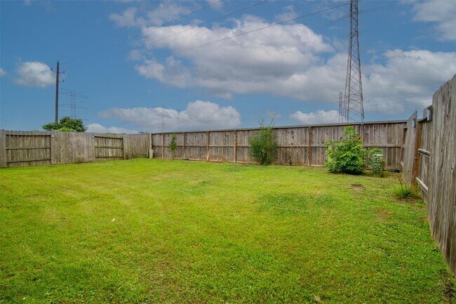 Building Photo - 4926 Thunder Creek Ln