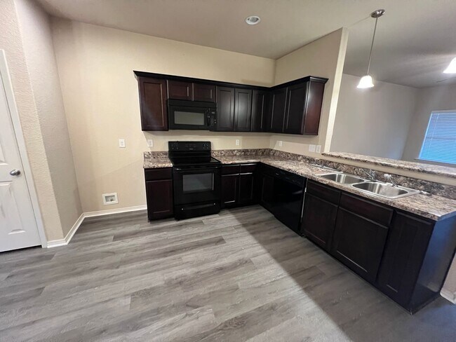 Building Photo - 6316 Lena Dr