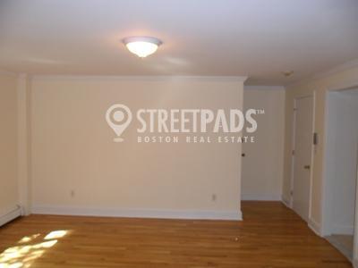 Building Photo - 1 bedroom in Brookline MA 02446