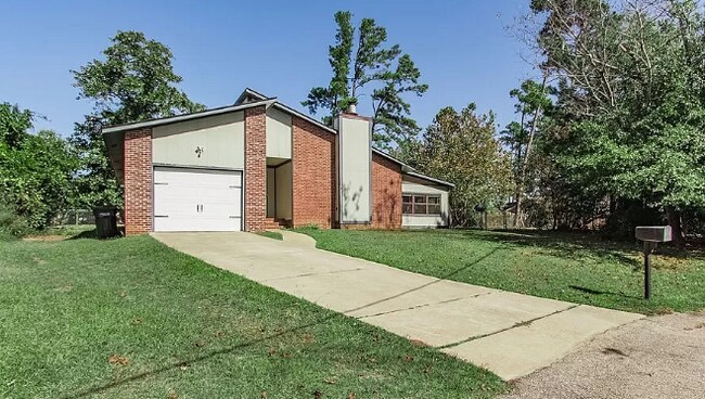 Building Photo - 6414 Hollyhock Ct