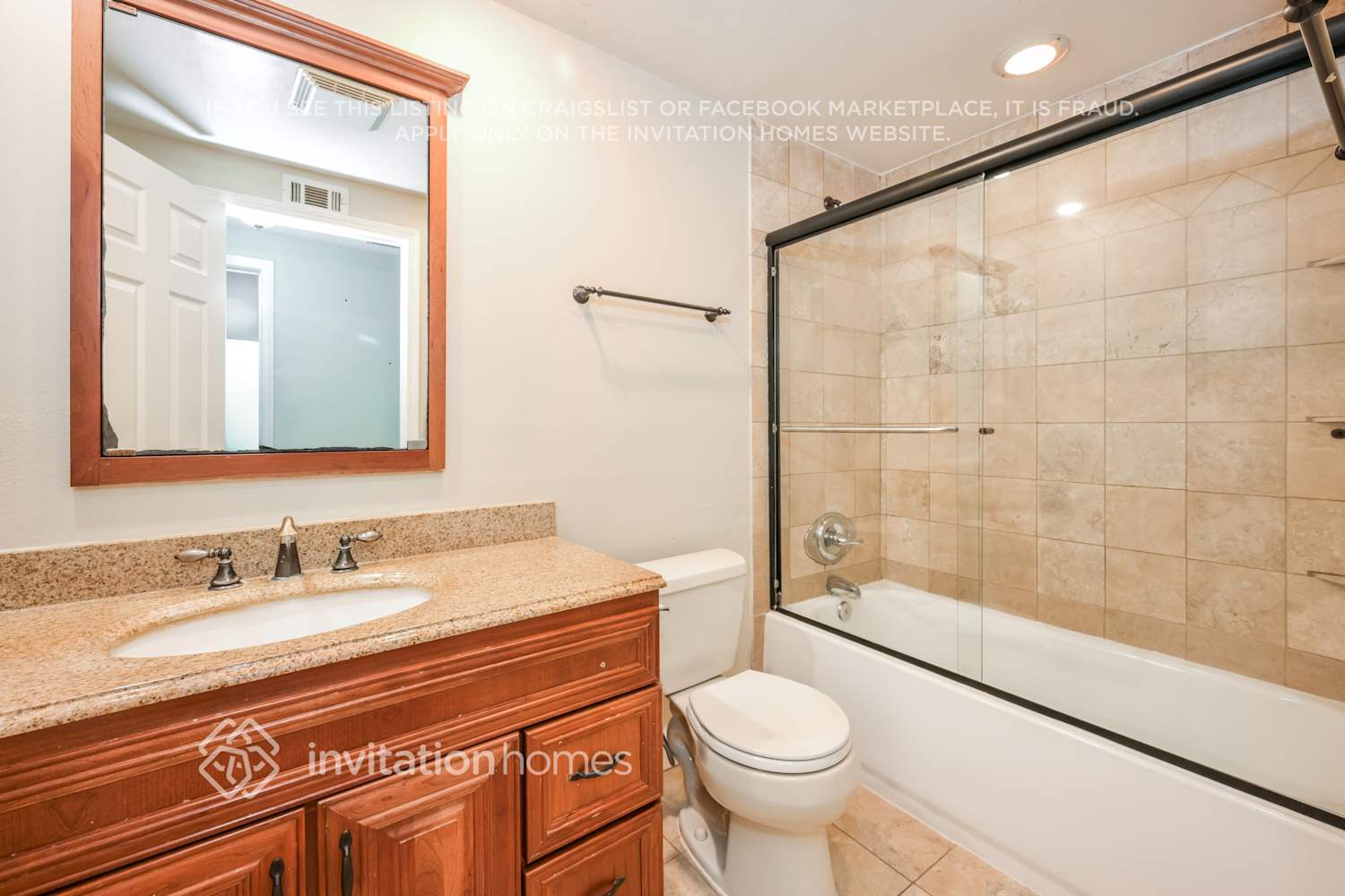 Building Photo - 548 Galsworthy St