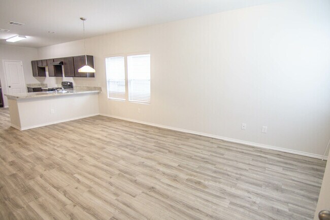 Building Photo - 18530 Boomi Ravine Trl