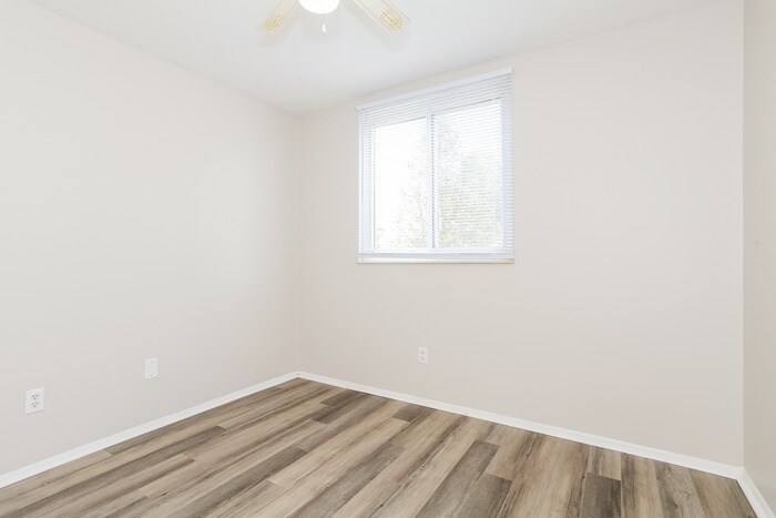 Building Photo - 2961 Spruceway Dr