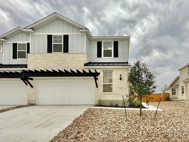 Building Photo - 2415 Lakey Cv