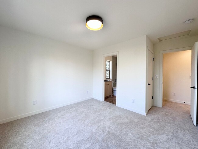 Building Photo - New Construction Modern Japandi-inspired Style Home 2 Bed 2.5 Bath!