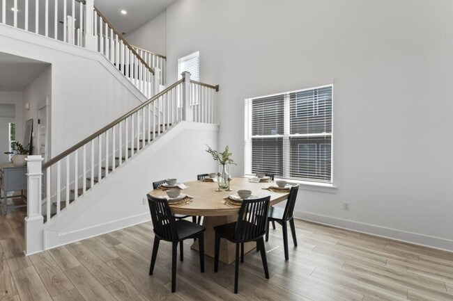 Building Photo - Single Family Home in Gallatin for Lease