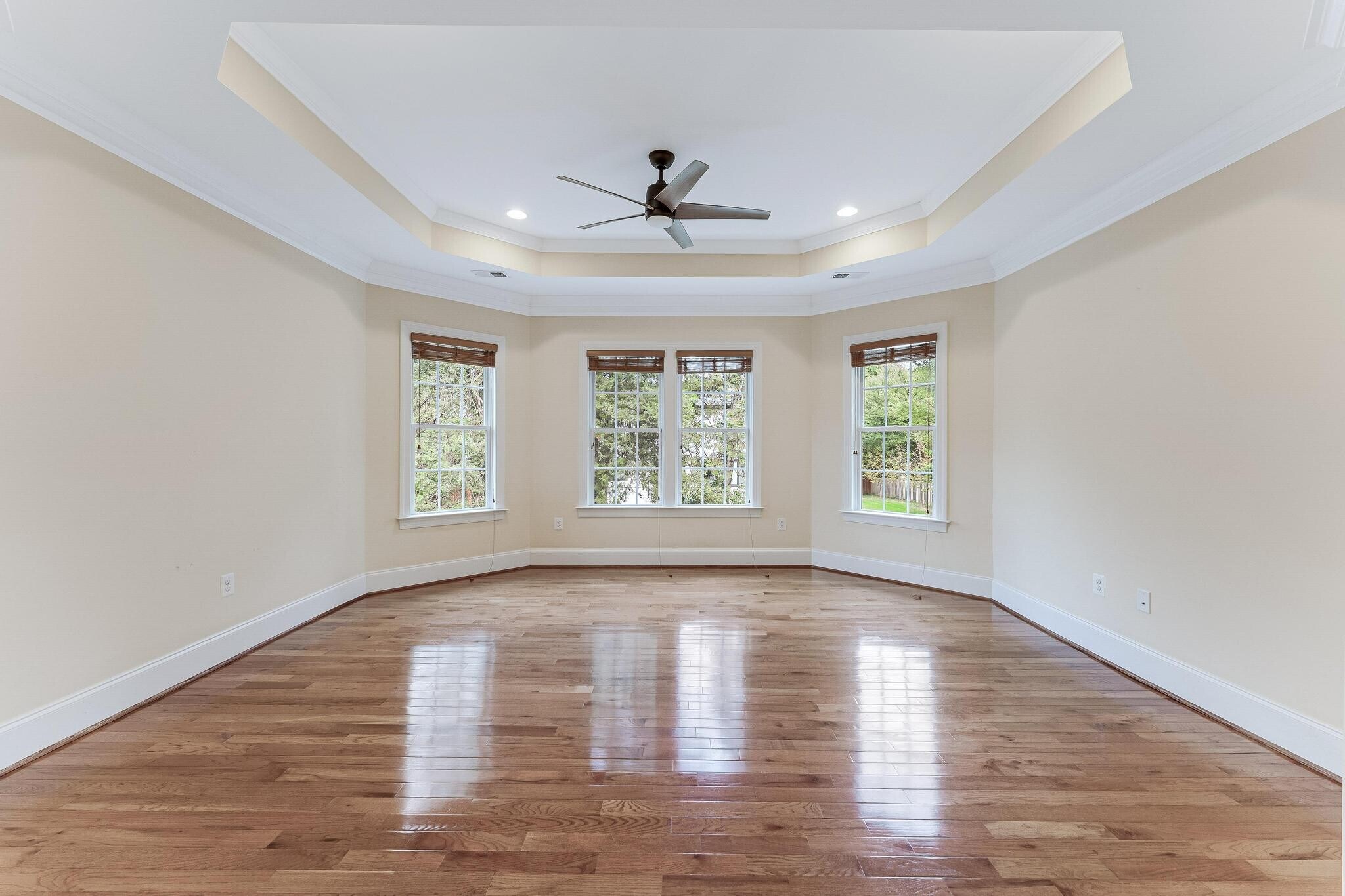 Building Photo - 829 Golden Arrow St