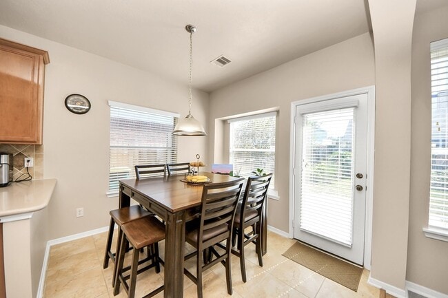 Building Photo - 9006 Sunny Brook Ln