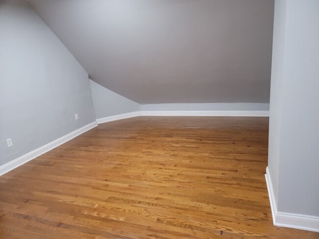 Building Photo - 363 Sherman Ave