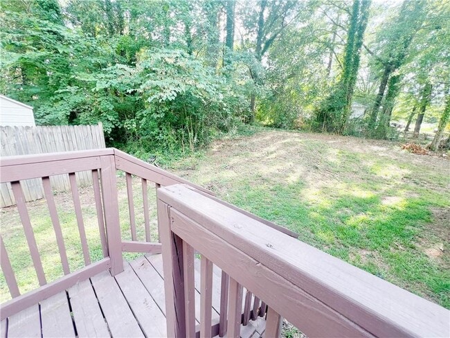 Building Photo - 325 Washington Dr