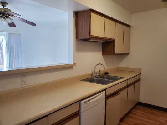Building Photo - 725 Keenway Cir