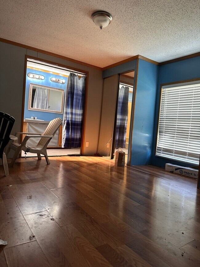Building Photo - 21176 Boquet Dr