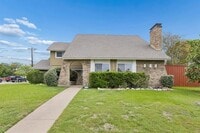 Building Photo - 1801 Hanover Dr