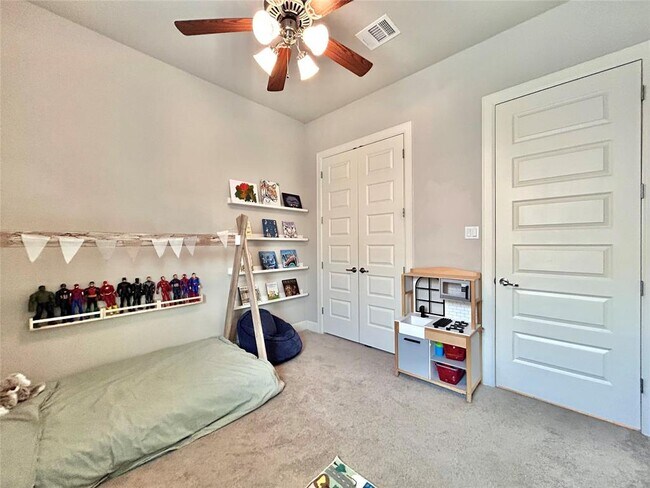 Building Photo - 7001 Etna Way
