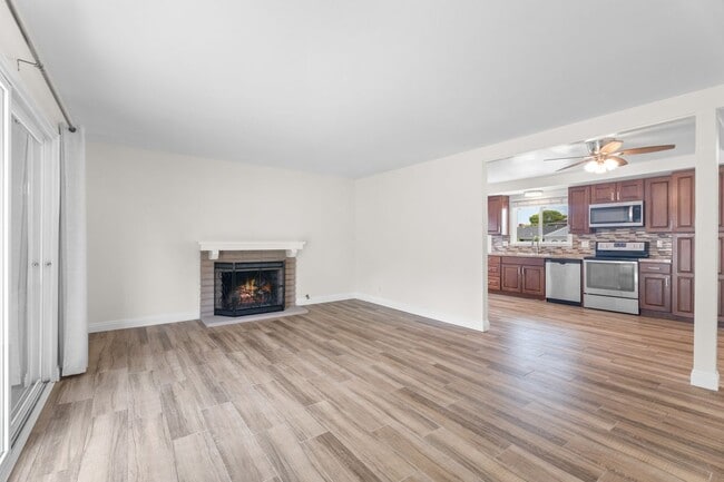 Building Photo - 17551 Misty Ln