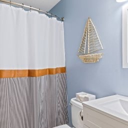 Building Photo - 204 Washington Park Blvd