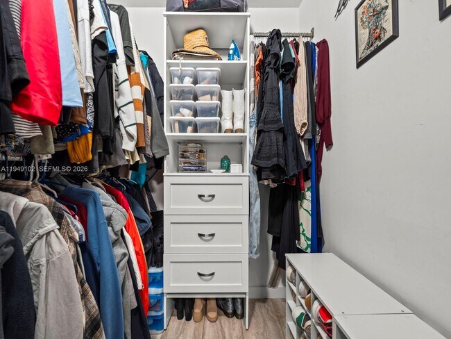 Building Photo - 13737 SW 149th Cir Ln