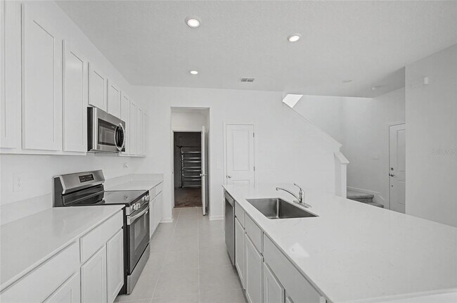 Building Photo - 2685 Bevel Ln