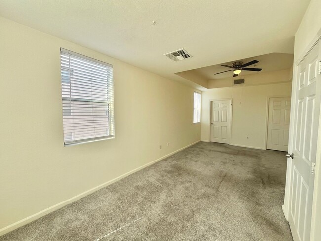 Building Photo - Spacious 2 Bedroom High-Rise Condo with Resort-Style Amenities & Oversized Balcony