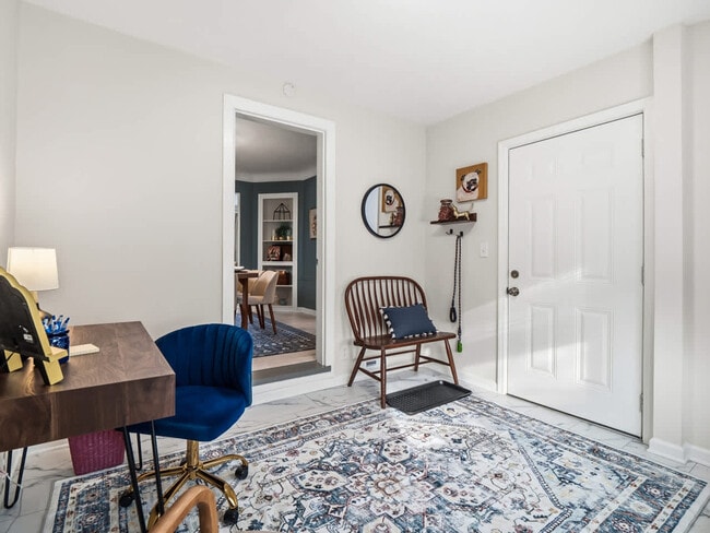 Building Photo - 3746 Northwood Rd