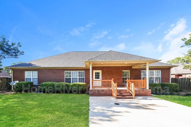 Building Photo - 26540 Mill Creek Dr