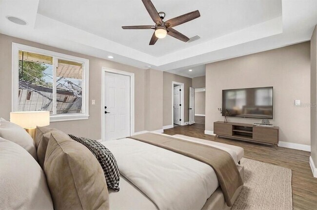 Building Photo - 3620 E Tampa Cir