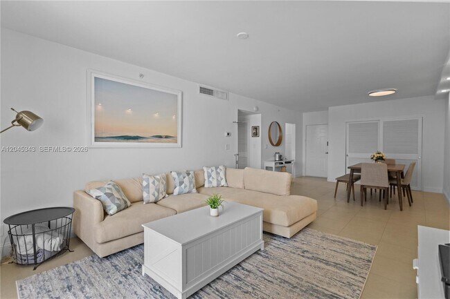 Building Photo - 2501 S Ocean Dr