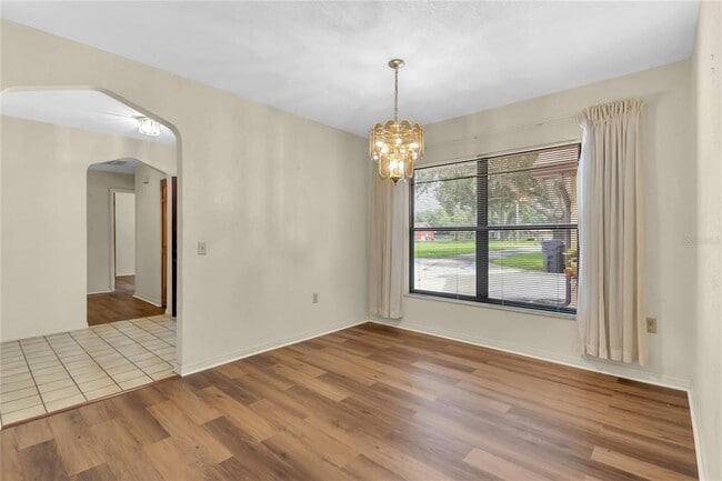 Building Photo - 907 Kristina Ct