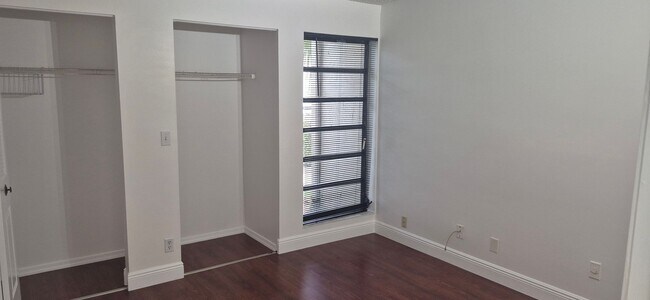 Building Photo - 1145 NW 98th Terrace
