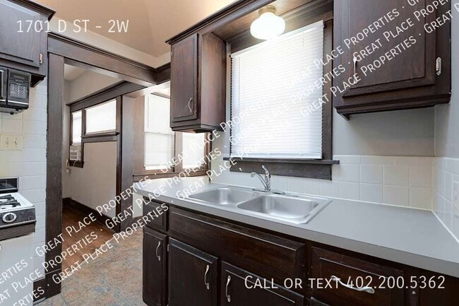 Building Photo - 1701 D St