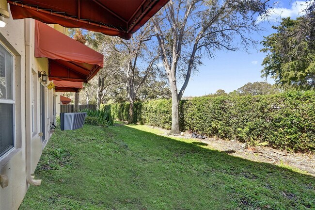 Building Photo - 3313 NW 29th Ct