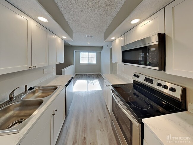 Building Photo - 1729 Farm Way