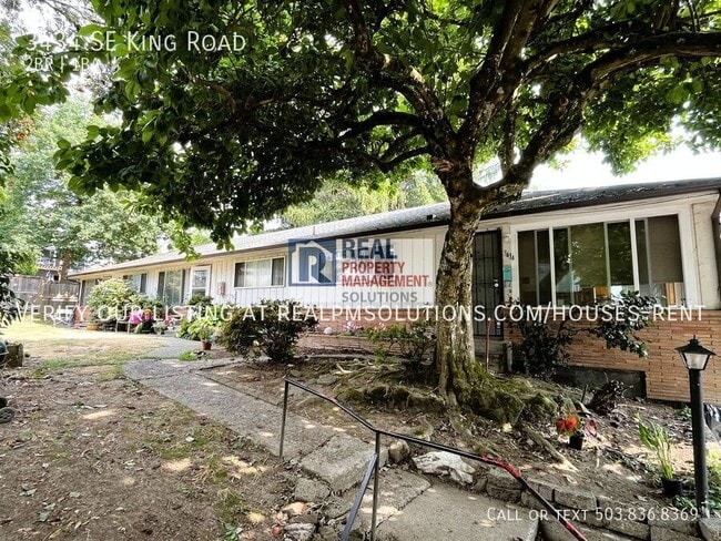 Primary Photo - 3434 SE King Rd