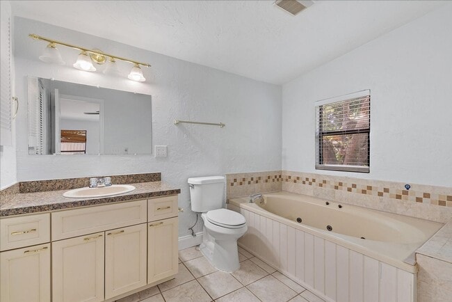 Building Photo - Annual Unfurnished Rental Available - 3 Be...