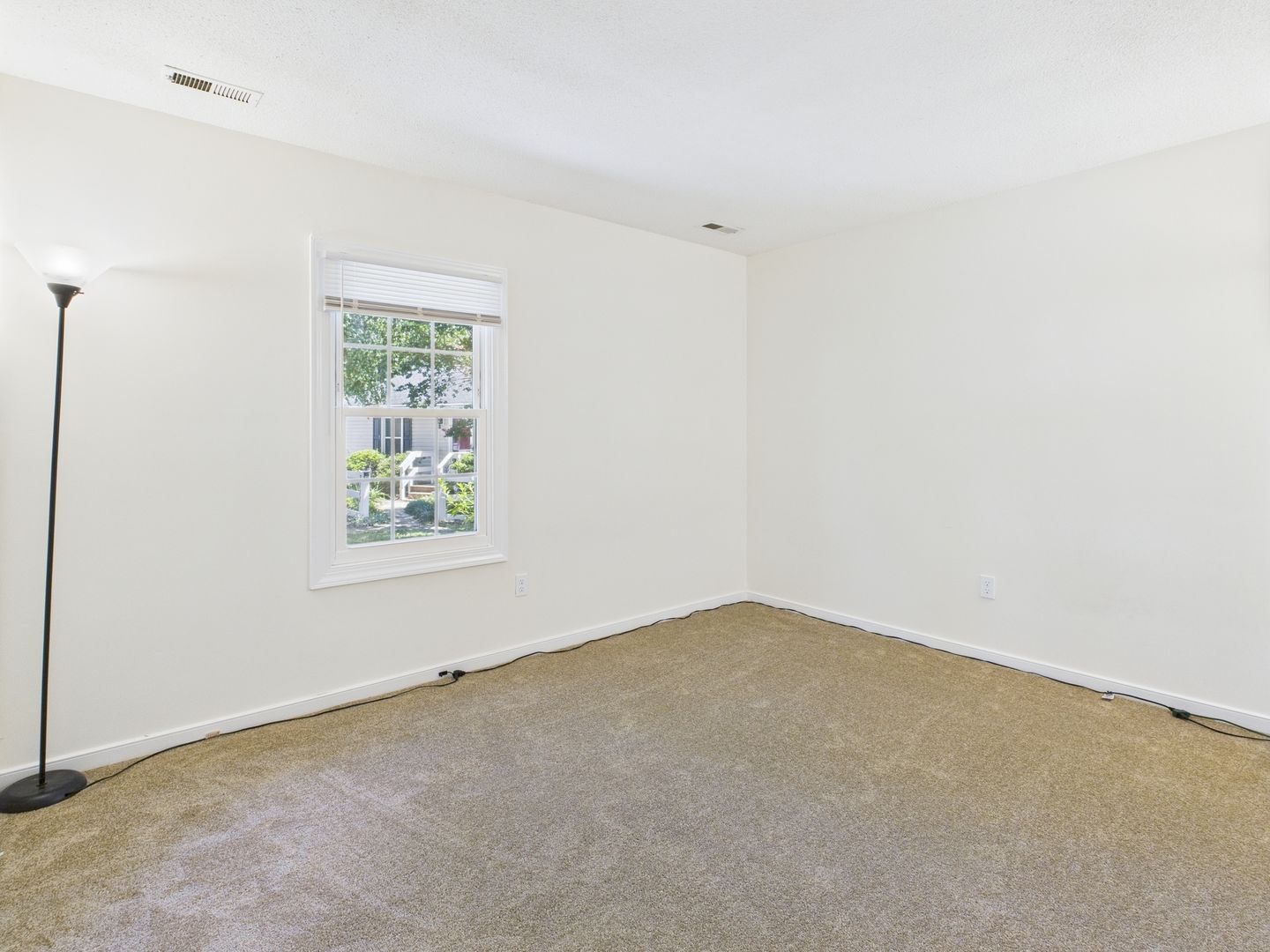 Building Photo - 7115 Senn Way