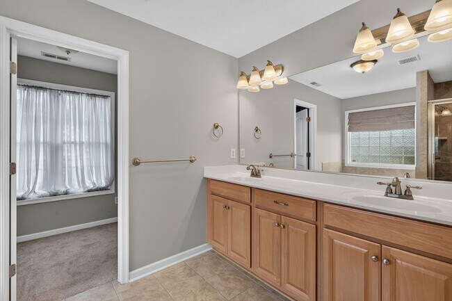 Building Photo - 22361 Moss Creek Cir