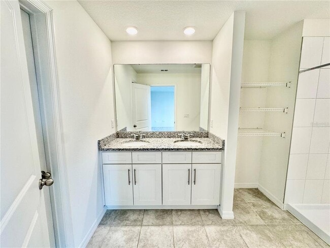 Building Photo - 32455 Limitless Pl