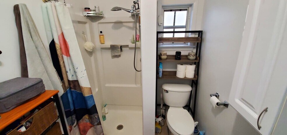 Bathroom with stand up shower - 1106 Olivia St