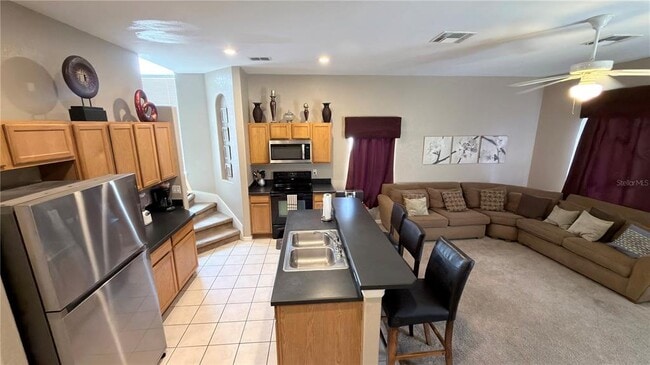 Building Photo - 334 Cadiz Loop