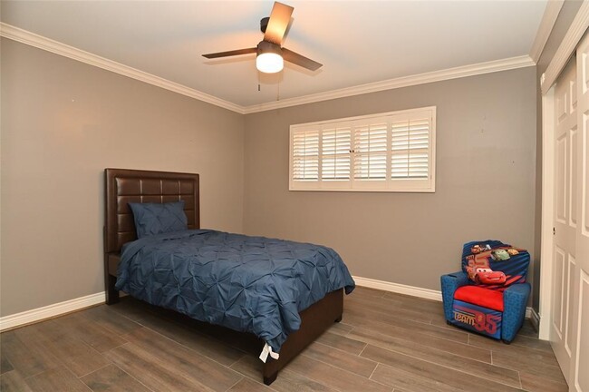 Building Photo - 4062 Falkirk Ln