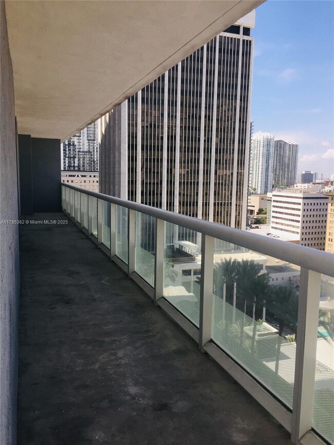 Building Photo - 50 Biscayne Blvd