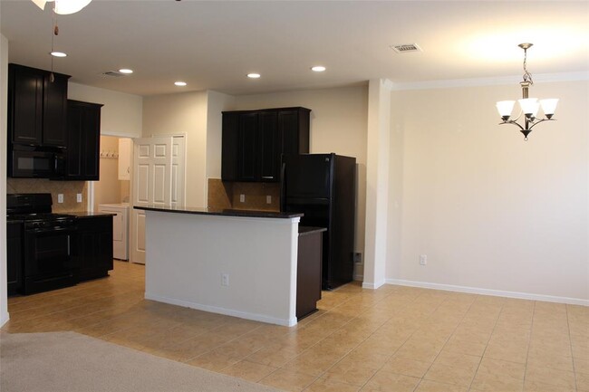 Building Photo - 6643 Sharpstone Creek Ln