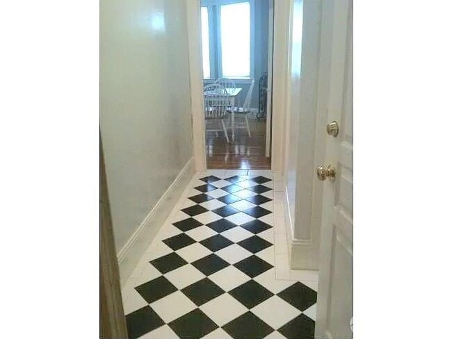 Building Photo - 363 22nd Ave