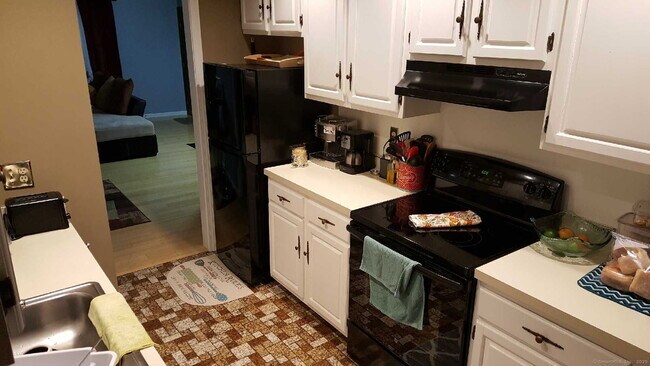 Building Photo - 405 Glendale Ave