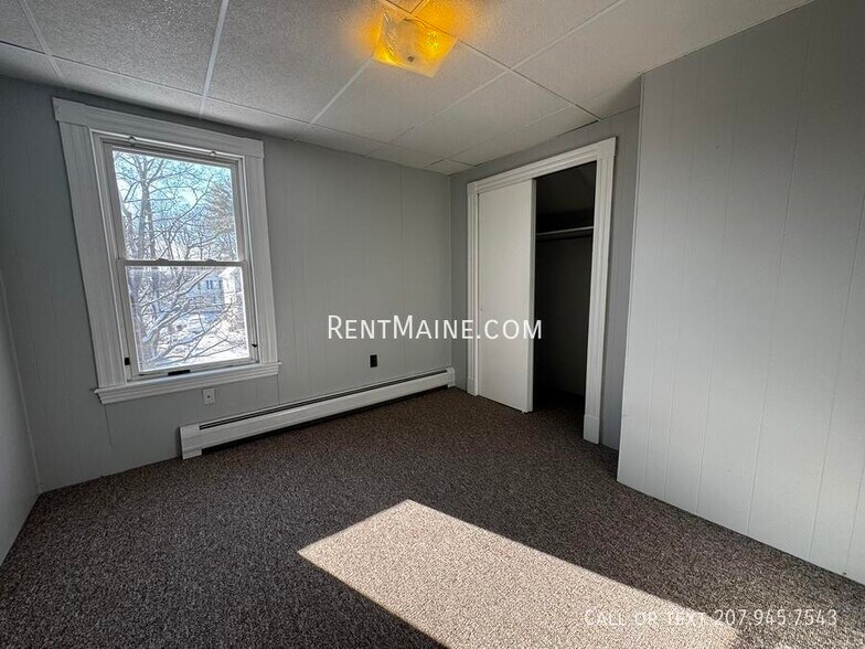 Building Photo - 17 Edwards St