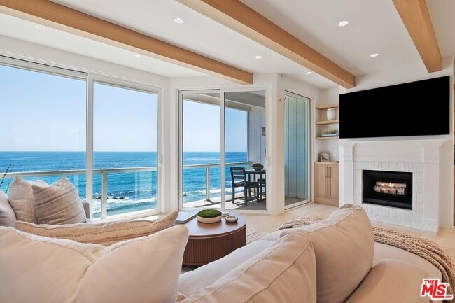 Building Photo - 11874 S Beach Club Way