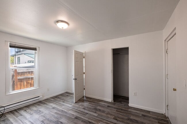Building Photo - 2 BED 1 BATH HOME IN POCATELLO - AVAILABLE NOW
