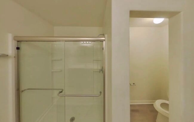 Building Photo - Warm, Welcoming, and Wonderfully Maintained 3-Bedroom Home