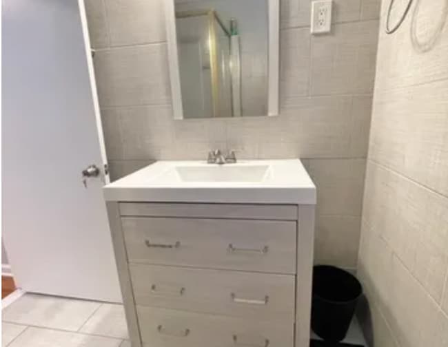 Building Photo - 413 W Porter St